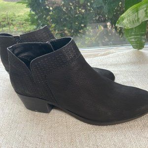 Lucky Brand Brintly Black genuine Suede Leather booties, size 8.5